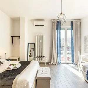central-city-rooms-executive-suite.emilia-romagnahotels.net/